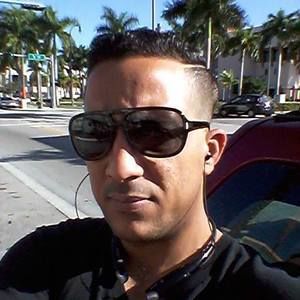 Meet your Posher, Yanset